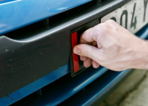 Protégez votre voiture contre le vol de plaques d’immatriculation